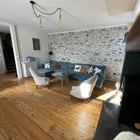 / Maison Bourgeoise Entierement Renovee Dağ evi *